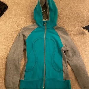 Lululemon scuba zip up size 10